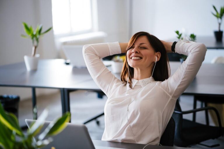 How to bring the 'very humble' craze into your work life

